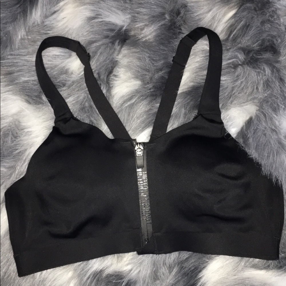 Victoria Secret Incredible Knockout Ultra Max